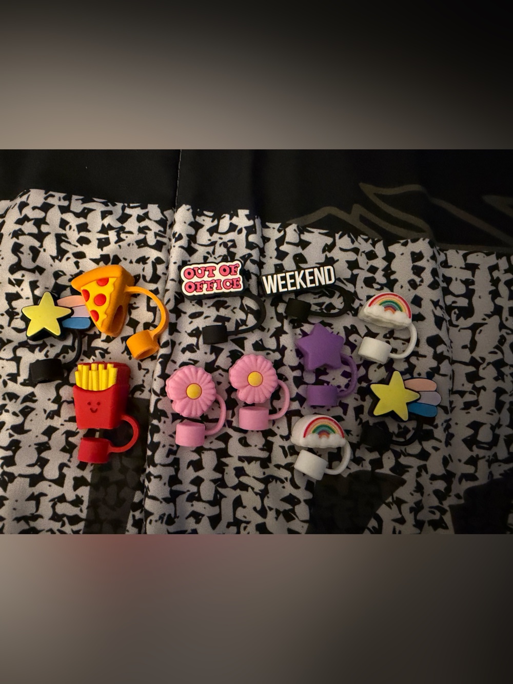 Set of Random Straw Toppers.